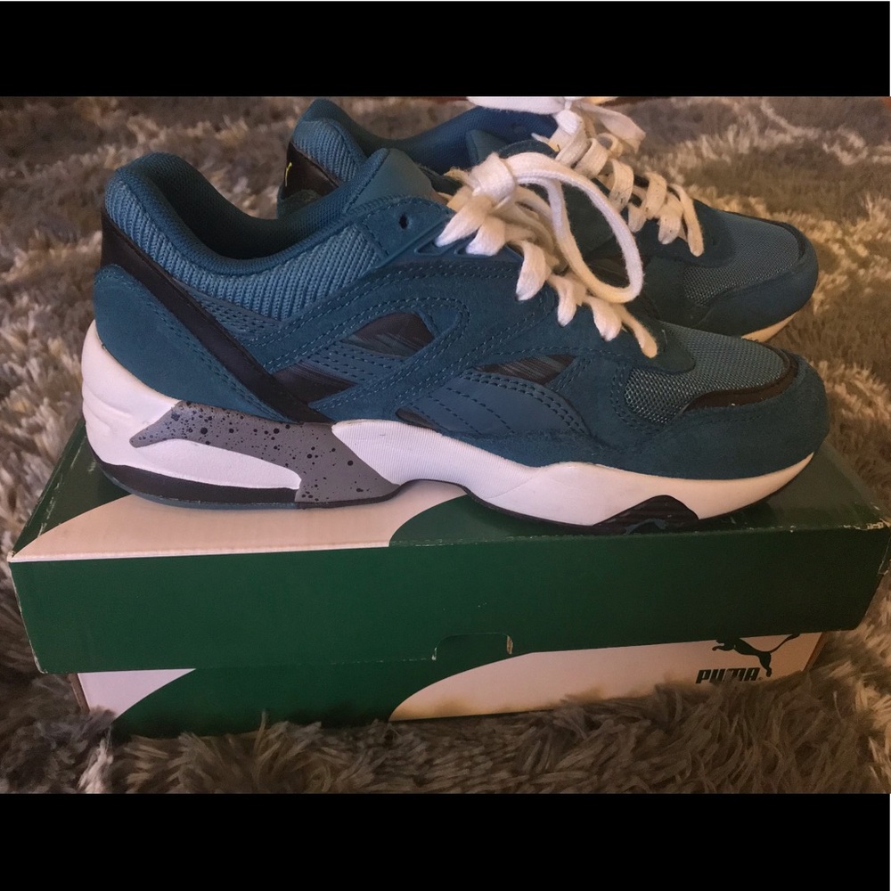 Blue white Pumas 💙✨💚